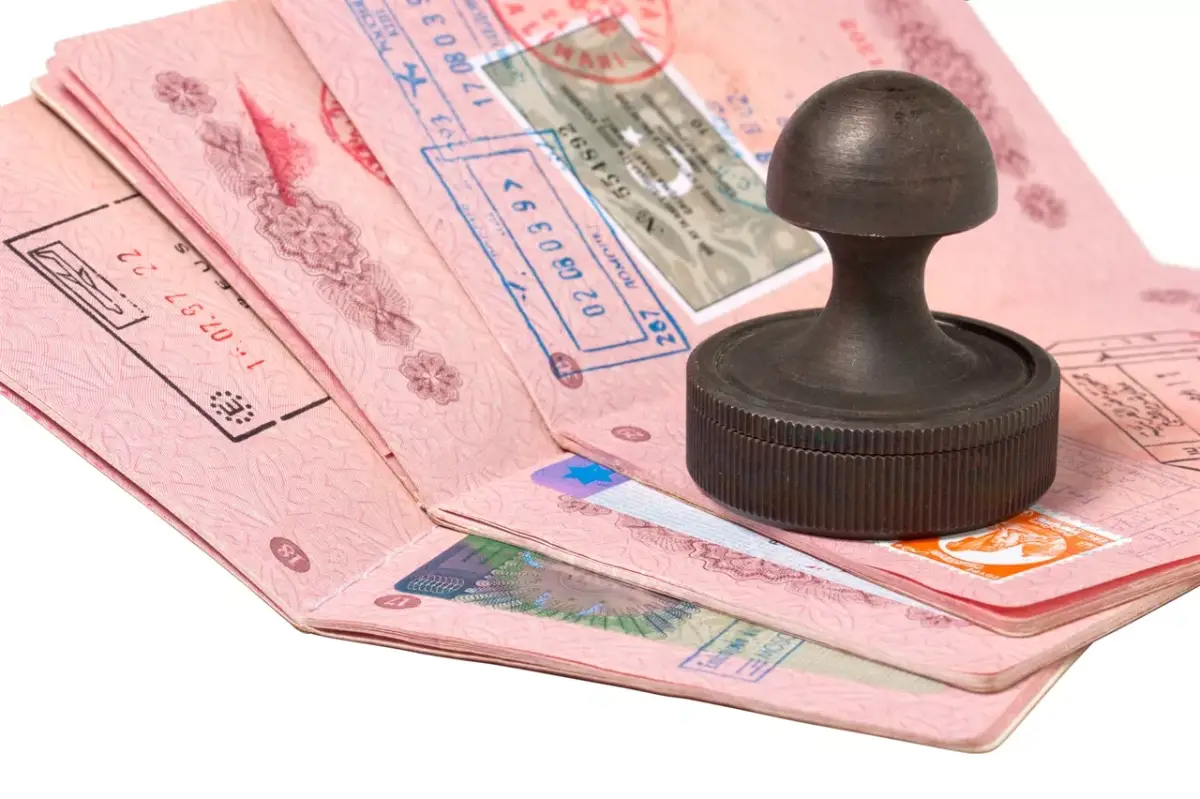  UAE Visa on Arrival Eligibility